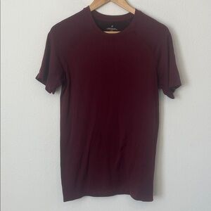 FABLETICS Burgundy Short Sleeve T-Shirt